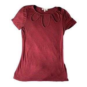 Jennifer Lopez Maroon Top